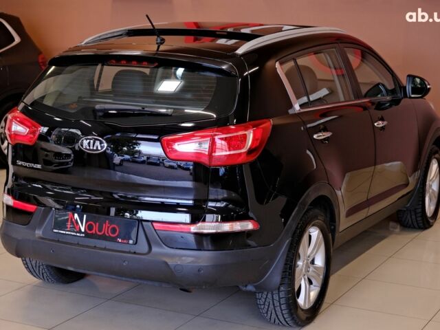 Черный Киа Sportage, объемом двигателя 2 л и пробегом 185 тыс. км за 12900 $, фото 4 на Automoto.ua