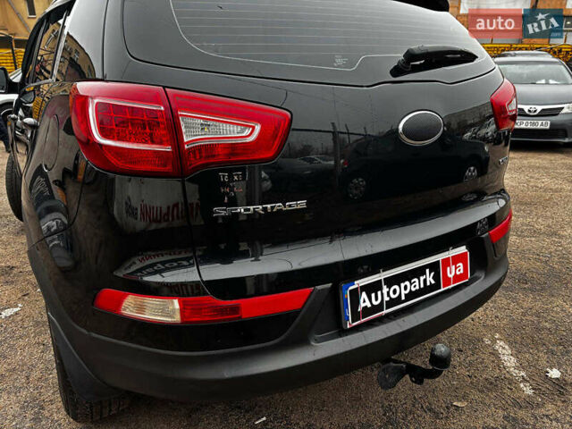 Черный Киа Sportage, объемом двигателя 1.7 л и пробегом 165 тыс. км за 13490 $, фото 12 на Automoto.ua