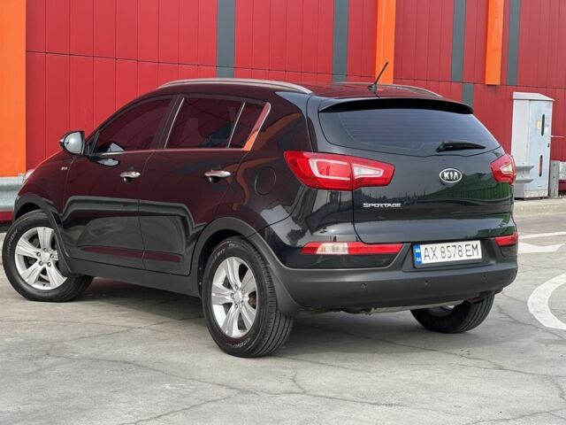 Чорний Кіа Sportage, об'ємом двигуна 2 л та пробігом 168 тис. км за 12800 $, фото 3 на Automoto.ua