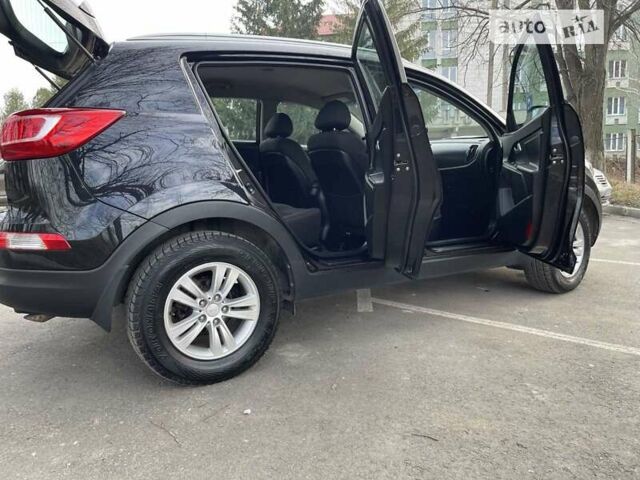 Черный Киа Sportage, объемом двигателя 2 л и пробегом 122 тыс. км за 13600 $, фото 5 на Automoto.ua