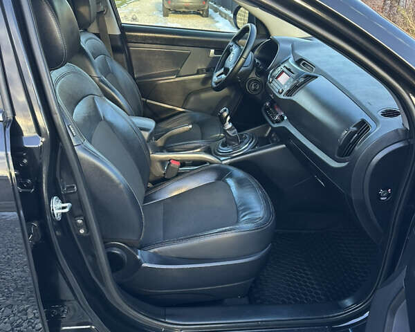 Черный Киа Sportage, объемом двигателя 1.7 л и пробегом 206 тыс. км за 12100 $, фото 34 на Automoto.ua