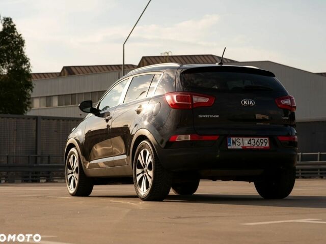 Чорний Кіа Sportage, об'ємом двигуна 2 л та пробігом 96 тис. км за 9000 $, фото 11 на Automoto.ua