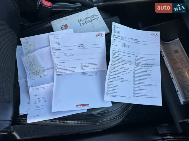 Черный Киа Sportage, объемом двигателя 1.7 л и пробегом 206 тыс. км за 12100 $, фото 63 на Automoto.ua