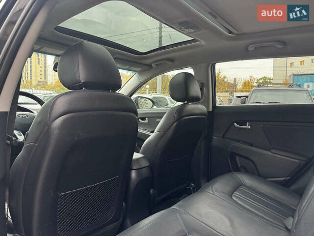 Черный Киа Sportage, объемом двигателя 2.4 л и пробегом 173 тыс. км за 12990 $, фото 26 на Automoto.ua
