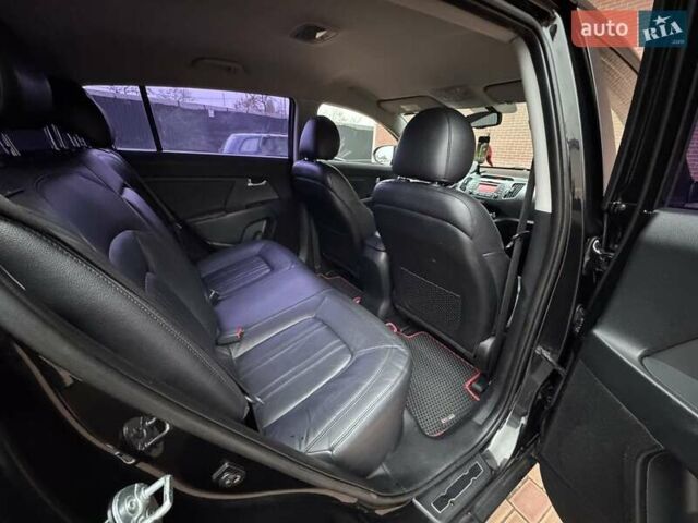 Черный Киа Sportage, объемом двигателя 2 л и пробегом 180 тыс. км за 13300 $, фото 53 на Automoto.ua