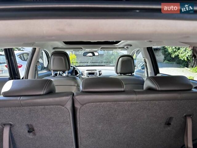 Черный Киа Sportage, объемом двигателя 1.7 л и пробегом 214 тыс. км за 12000 $, фото 17 на Automoto.ua