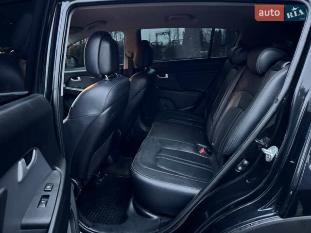 Черный Киа Sportage, объемом двигателя 2 л и пробегом 198 тыс. км за 12700 $, фото 22 на Automoto.ua
