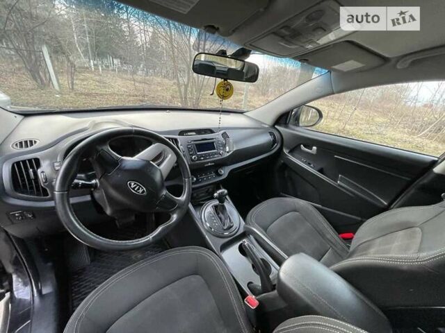 Черный Киа Sportage, объемом двигателя 2 л и пробегом 122 тыс. км за 13600 $, фото 7 на Automoto.ua