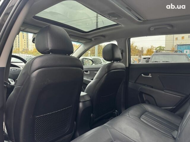 Черный Киа Sportage, объемом двигателя 2.4 л и пробегом 173 тыс. км за 12990 $, фото 24 на Automoto.ua