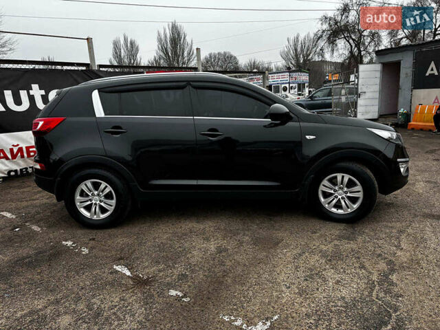 Черный Киа Sportage, объемом двигателя 1.7 л и пробегом 165 тыс. км за 13490 $, фото 5 на Automoto.ua