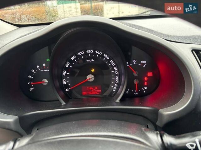 Чорний Кіа Sportage, об'ємом двигуна 1.69 л та пробігом 144 тис. км за 11200 $, фото 13 на Automoto.ua