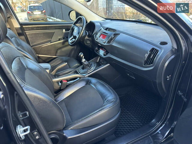 Черный Киа Sportage, объемом двигателя 1.7 л и пробегом 206 тыс. км за 12100 $, фото 35 на Automoto.ua