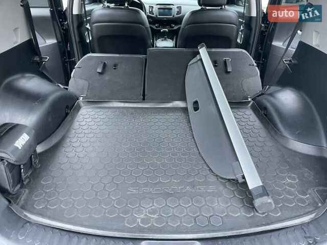 Черный Киа Sportage, объемом двигателя 1.99 л и пробегом 329 тыс. км за 13300 $, фото 26 на Automoto.ua