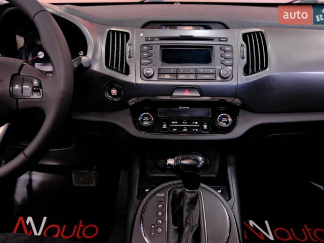 Черный Киа Sportage, объемом двигателя 2 л и пробегом 185 тыс. км за 12900 $, фото 17 на Automoto.ua