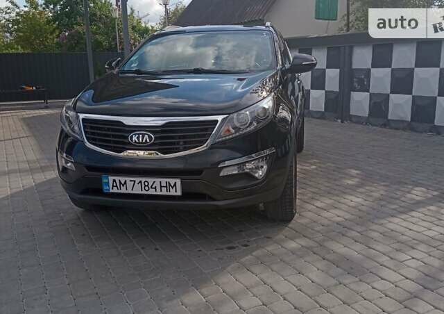 Черный Киа Sportage, объемом двигателя 1.69 л и пробегом 227 тыс. км за 12500 $, фото 1 на Automoto.ua