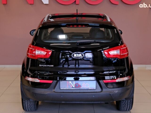 Черный Киа Sportage, объемом двигателя 2 л и пробегом 185 тыс. км за 12900 $, фото 5 на Automoto.ua