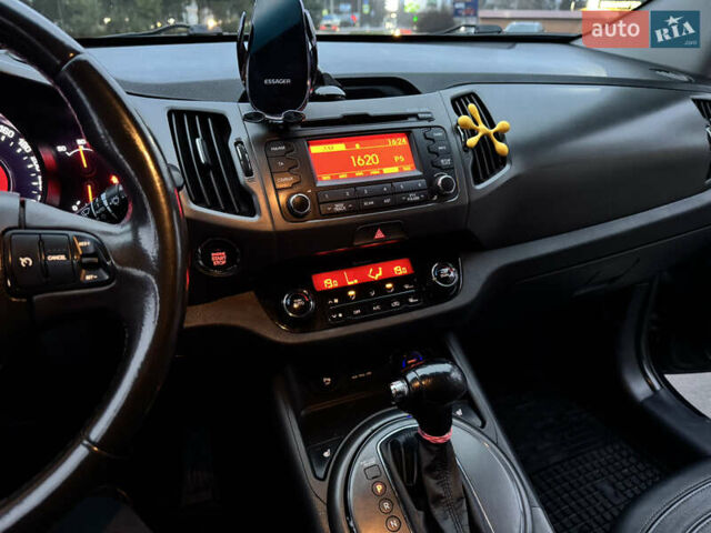 Черный Киа Sportage, объемом двигателя 2 л и пробегом 198 тыс. км за 12700 $, фото 20 на Automoto.ua