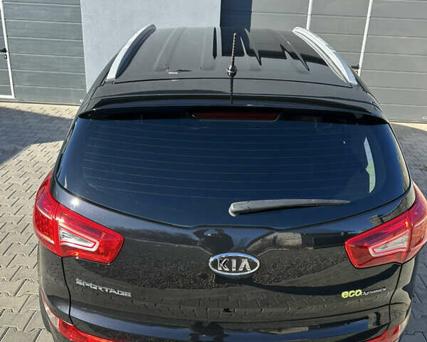 Черный Киа Sportage, объемом двигателя 1.7 л и пробегом 206 тыс. км за 12100 $, фото 11 на Automoto.ua
