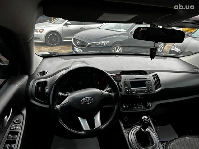 Черный Киа Sportage, объемом двигателя 1.7 л и пробегом 165 тыс. км за 13490 $, фото 15 на Automoto.ua