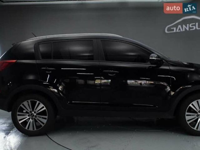 Черный Киа Sportage, объемом двигателя 2 л и пробегом 183 тыс. км за 16100 $, фото 8 на Automoto.ua