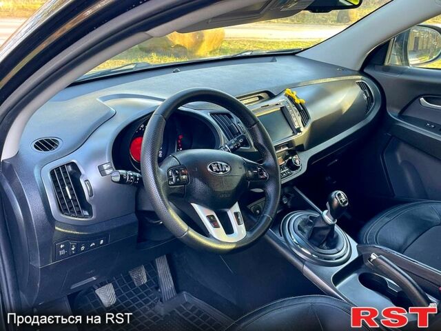 Чорний Кіа Sportage, об'ємом двигуна 1.6 л та пробігом 1 тис. км за 14800 $, фото 4 на Automoto.ua