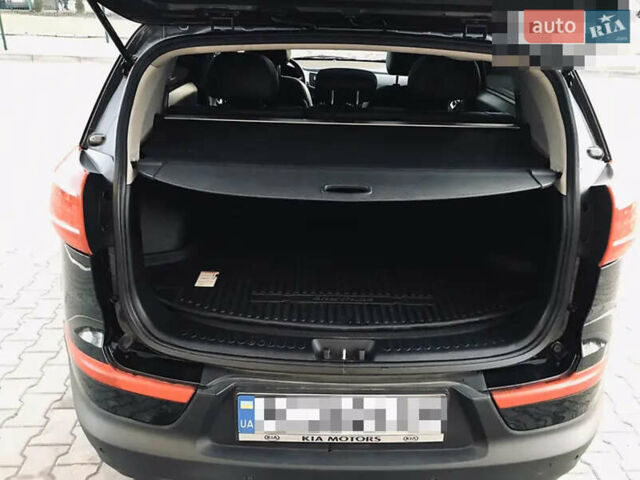 Черный Киа Sportage, объемом двигателя 2 л и пробегом 161 тыс. км за 12700 $, фото 5 на Automoto.ua