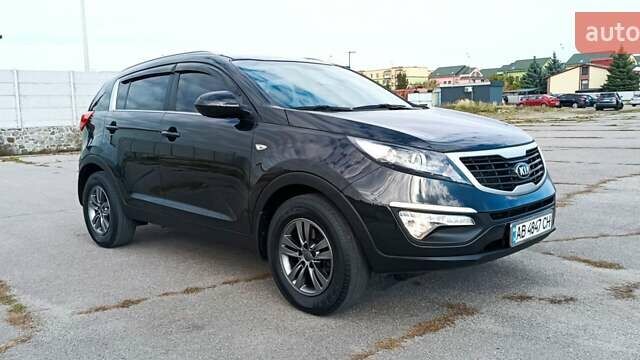 Черный Киа Sportage, объемом двигателя 1.7 л и пробегом 130 тыс. км за 13600 $, фото 1 на Automoto.ua