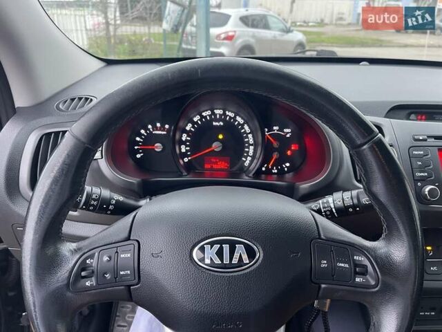 Чорний Кіа Sportage, об'ємом двигуна 1.69 л та пробігом 99 тис. км за 13600 $, фото 10 на Automoto.ua