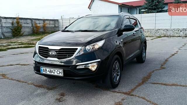 Черный Киа Sportage, объемом двигателя 1.7 л и пробегом 130 тыс. км за 13600 $, фото 6 на Automoto.ua