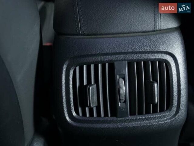 Черный Киа Sportage, объемом двигателя 2 л и пробегом 183 тыс. км за 16100 $, фото 23 на Automoto.ua