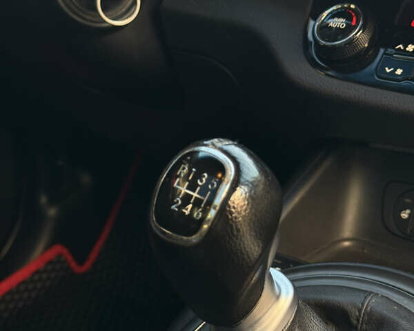 Черный Киа Sportage, объемом двигателя 1.59 л и пробегом 266 тыс. км за 10850 $, фото 24 на Automoto.ua