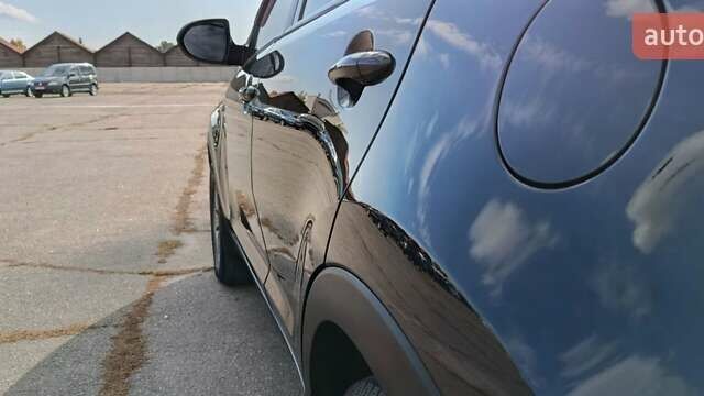 Черный Киа Sportage, объемом двигателя 1.7 л и пробегом 130 тыс. км за 13600 $, фото 12 на Automoto.ua