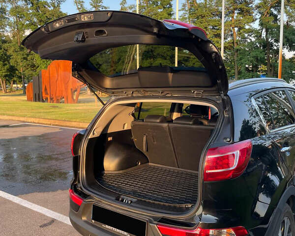 Черный Киа Sportage, объемом двигателя 1.7 л и пробегом 1 тыс. км за 13600 $, фото 12 на Automoto.ua