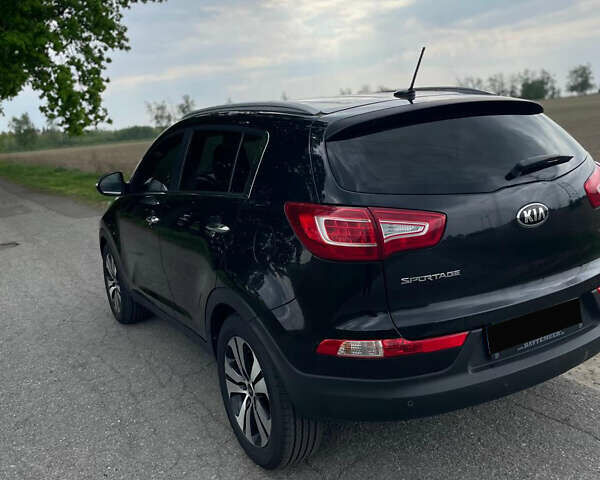 Черный Киа Sportage, объемом двигателя 1.7 л и пробегом 1 тыс. км за 13600 $, фото 5 на Automoto.ua