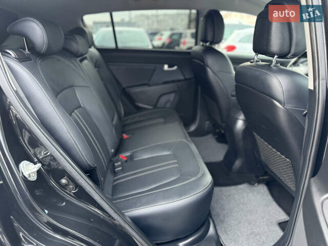Черный Киа Sportage, объемом двигателя 2 л и пробегом 197 тыс. км за 15499 $, фото 30 на Automoto.ua