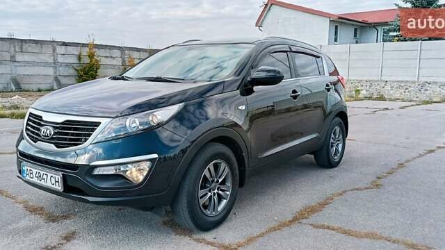 Черный Киа Sportage, объемом двигателя 1.7 л и пробегом 130 тыс. км за 13600 $, фото 3 на Automoto.ua
