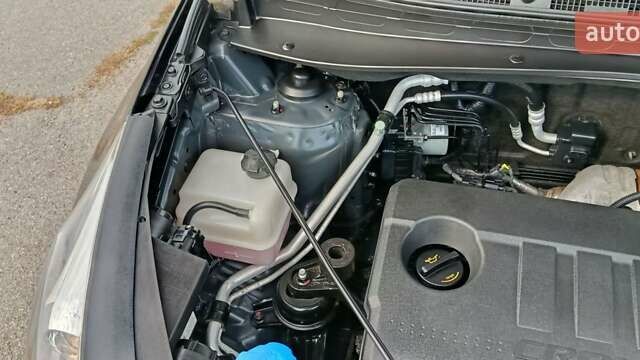 Черный Киа Sportage, объемом двигателя 1.7 л и пробегом 130 тыс. км за 13600 $, фото 29 на Automoto.ua