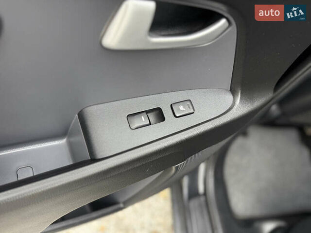Черный Киа Sportage, объемом двигателя 2 л и пробегом 197 тыс. км за 15499 $, фото 20 на Automoto.ua