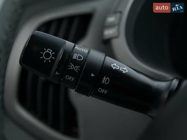 Черный Киа Sportage, объемом двигателя 2 л и пробегом 183 тыс. км за 16100 $, фото 16 на Automoto.ua