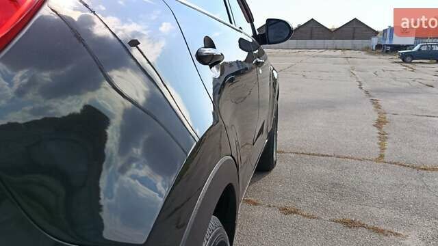 Черный Киа Sportage, объемом двигателя 1.7 л и пробегом 130 тыс. км за 13600 $, фото 16 на Automoto.ua