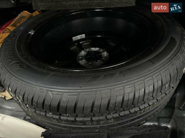 Чорний Кіа Sportage, об'ємом двигуна 2 л та пробігом 225 тис. км за 14500 $, фото 39 на Automoto.ua