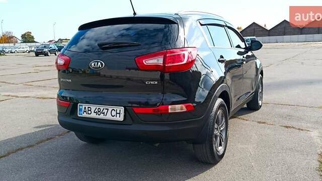 Черный Киа Sportage, объемом двигателя 1.7 л и пробегом 130 тыс. км за 13600 $, фото 5 на Automoto.ua