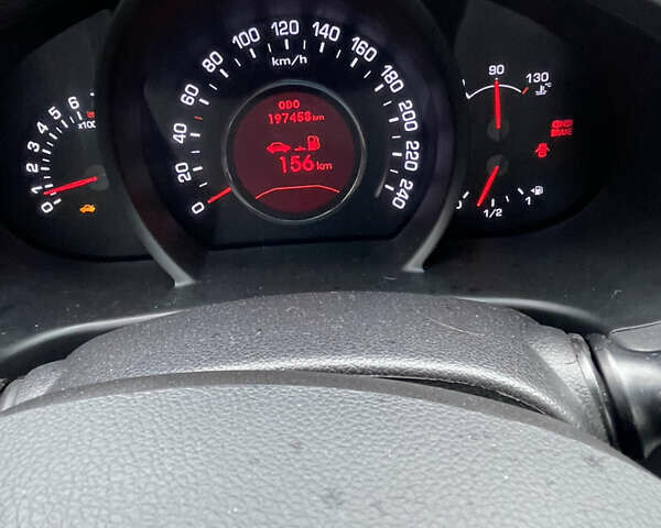 Черный Киа Sportage, объемом двигателя 1.6 л и пробегом 198 тыс. км за 12600 $, фото 14 на Automoto.ua