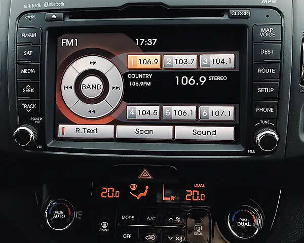 Черный Киа Sportage, объемом двигателя 2 л и пробегом 161 тыс. км за 12700 $, фото 14 на Automoto.ua