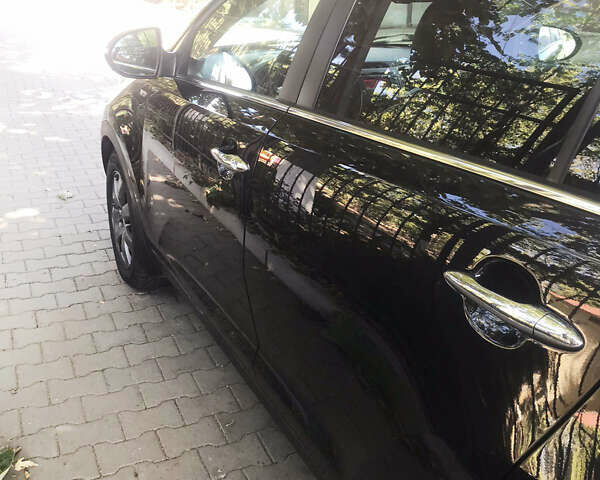 Чорний Кіа Sportage, об'ємом двигуна 0 л та пробігом 243 тис. км за 14700 $, фото 2 на Automoto.ua