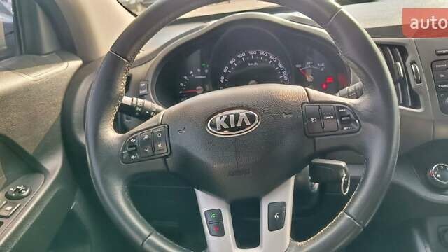 Черный Киа Sportage, объемом двигателя 1.7 л и пробегом 130 тыс. км за 13600 $, фото 21 на Automoto.ua