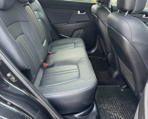 Черный Киа Sportage, объемом двигателя 2 л и пробегом 187 тыс. км за 17499 $, фото 41 на Automoto.ua