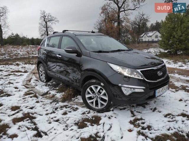 Чорний Кіа Sportage, об'ємом двигуна 2 л та пробігом 195 тис. км за 11950 $, фото 13 на Automoto.ua