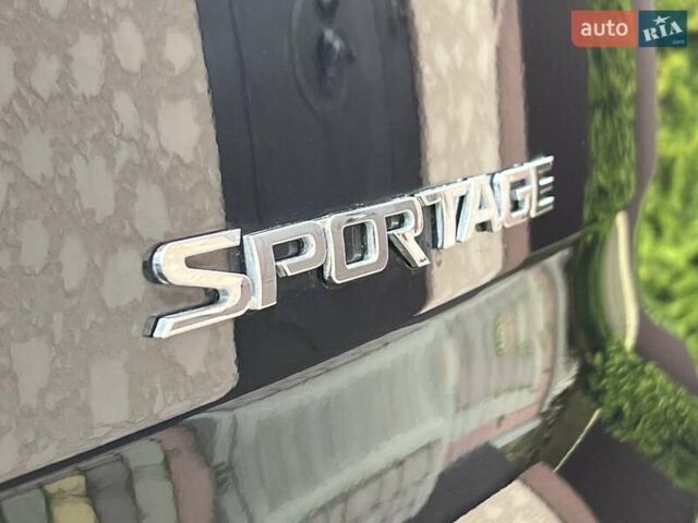 Чорний Кіа Sportage, об'ємом двигуна 0 л та пробігом 197 тис. км за 14950 $, фото 34 на Automoto.ua