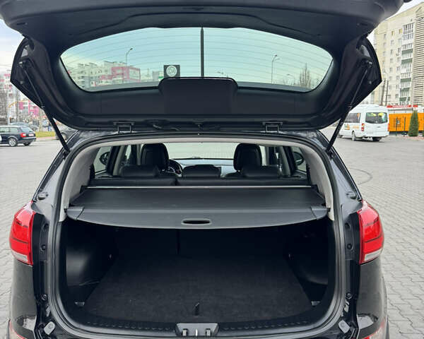 Черный Киа Sportage, объемом двигателя 2 л и пробегом 187 тыс. км за 17499 $, фото 50 на Automoto.ua